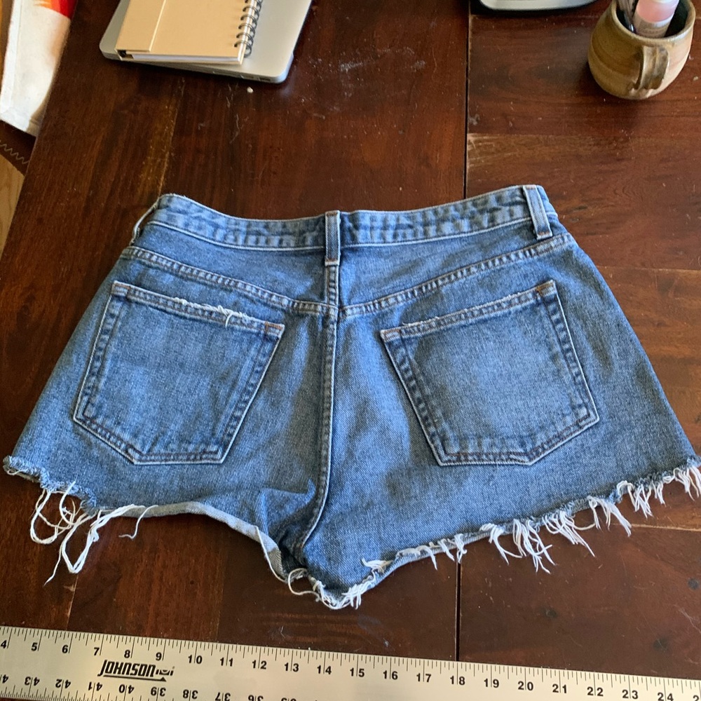 Reformation Denim Shorts high rise 30 - Picture 6 of 6